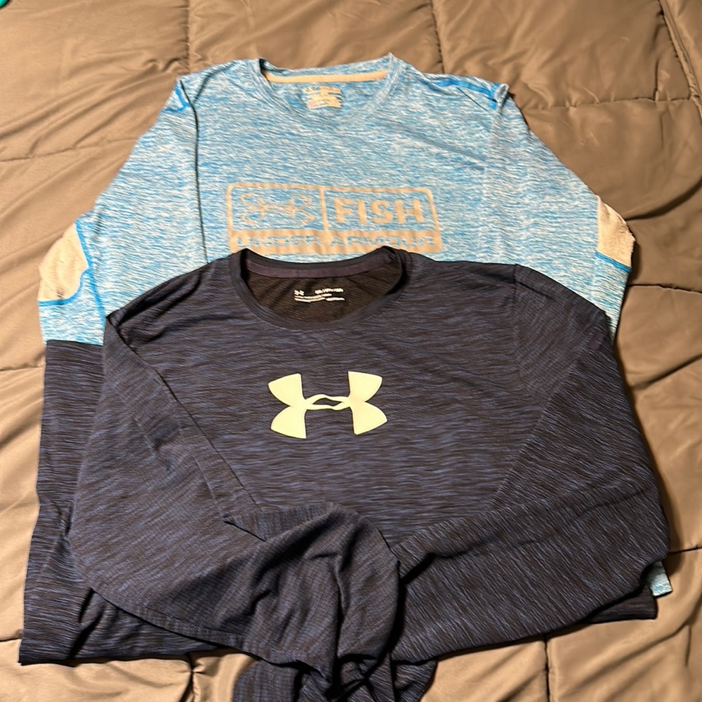 Used lot of 2 long sleeve Under Armour shirt’s.